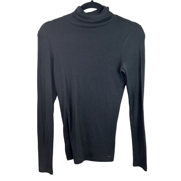 Hollister Tops - Hollister black ribbed long sleeve turtle neck size medium